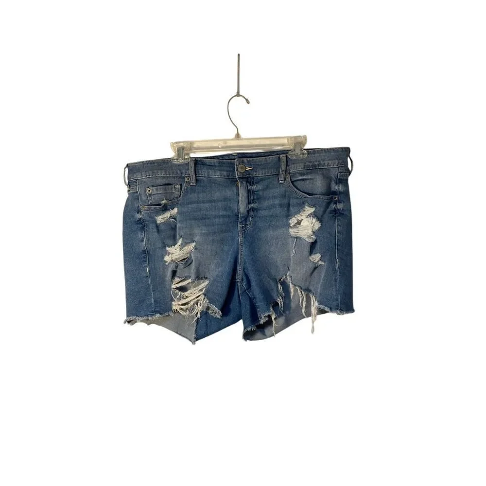 Torrid mid rise, vintage stretch, distressed, raw hem  shorts, 18